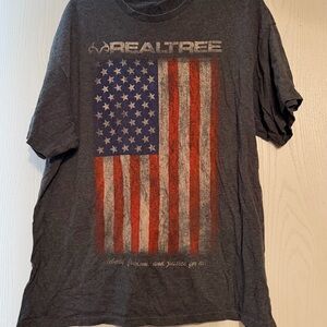 Realtree Men's Charcoal American Flag Tee